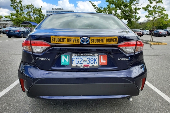 Safely marked with L, N and student driver magnets